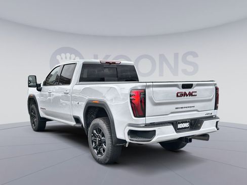 New 2026 GMC Sierra 2500 AT4 image 4