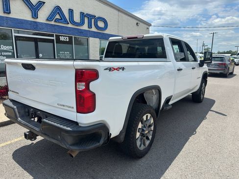 Used 2024 Chevrolet Silverado 2500 Custom w/ Custom Value Package AWD/4WD image 5
