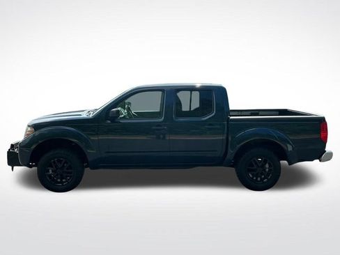 Used 2019 Nissan Frontier SV w/ Value Truck Package AWD/4WD image 4