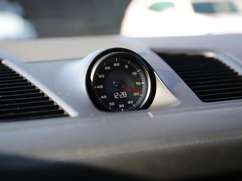 Used 2019 Porsche Cayenne Turbo image 24