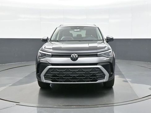 New 2026 Volkswagen Taos SE AWD/4WD image 2