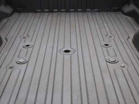 Used 2025 Ford F350 Platinum w/ Platinum Plus Package image 14