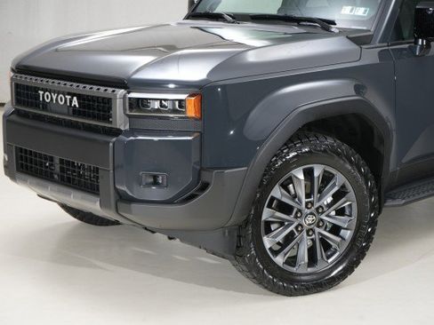 Used 2025 Toyota Land Cruiser image 7