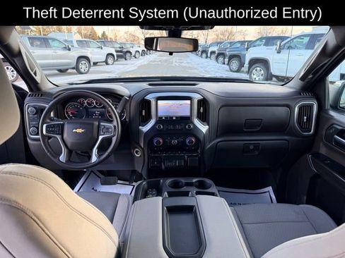 Certified 2022 Chevrolet Silverado 1500 LT image 20