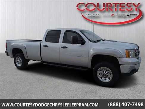 Used 2014 GMC Sierra 2500 W/T w/ Snow Plow Prep Package image 1