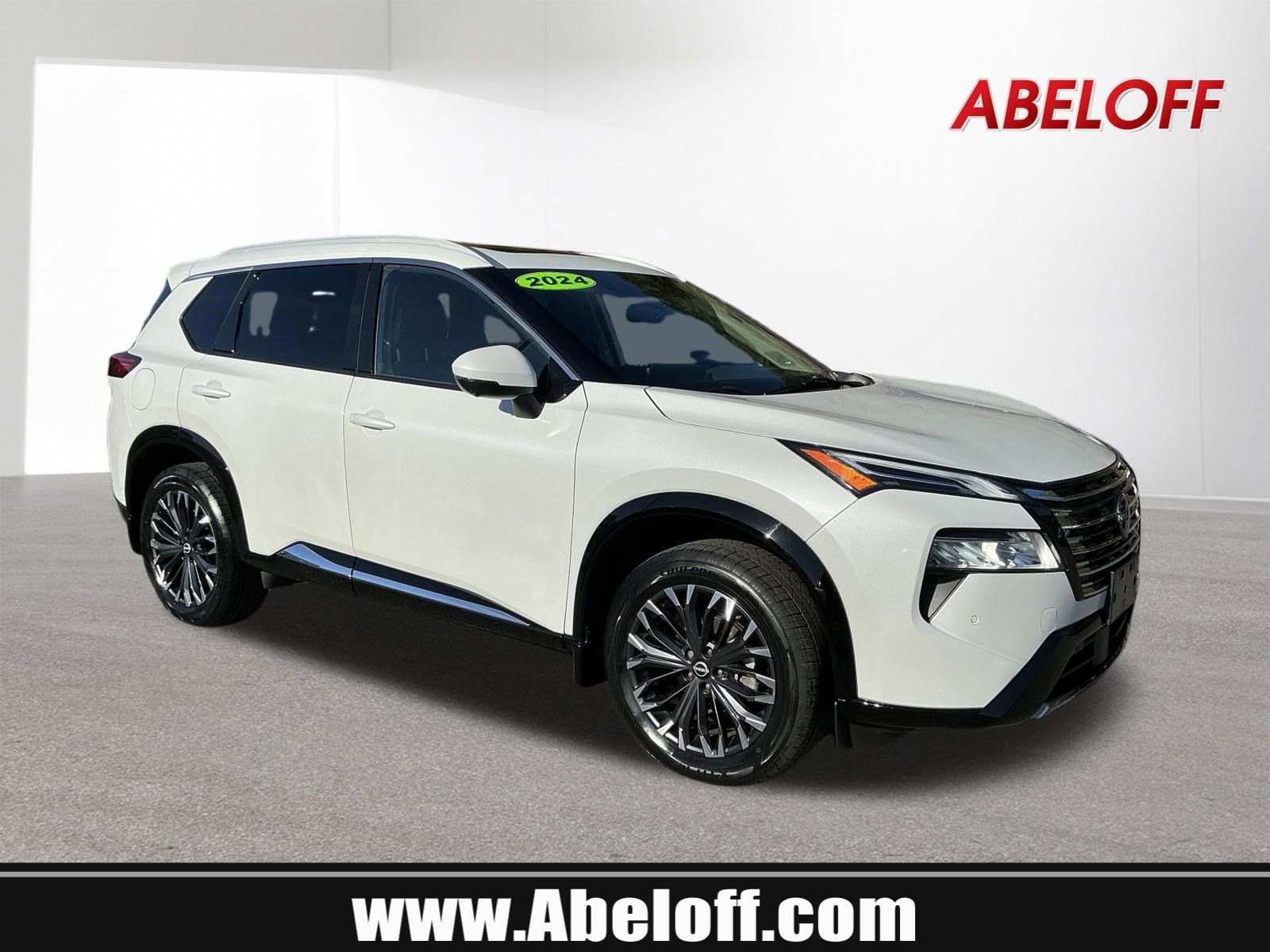 Used 2024 Nissan Rogue Platinum w/ Platinum Premium Package AWD/4WD image 1