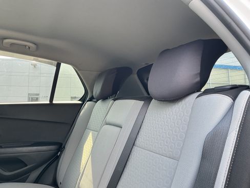 Certified 2022 Chevrolet Trax LS w/ Tint and Cruise Package AWD/4WD image 7