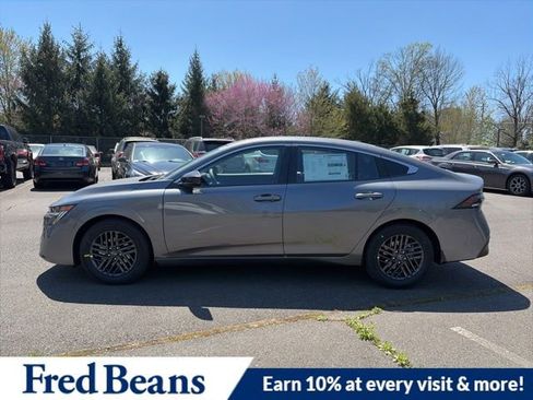 New 2026 Nissan Sentra SV w/ SV Convenience Package image 4