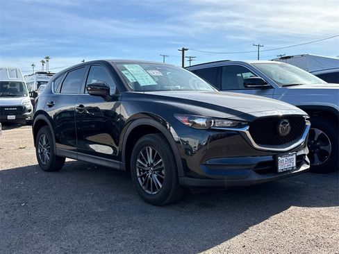Used 2021 MAZDA CX-5 Touring image 2
