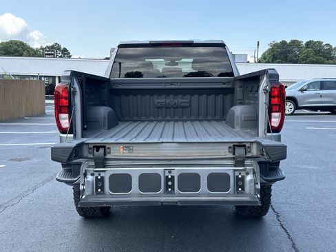 Used 2022 GMC Sierra 1500 Elevation AWD/4WD image 14