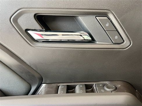 New 2026 GMC Canyon Elevation w/ Convenience Package image 13