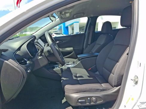 Used 2024 Chevrolet Malibu LT FWD image 13