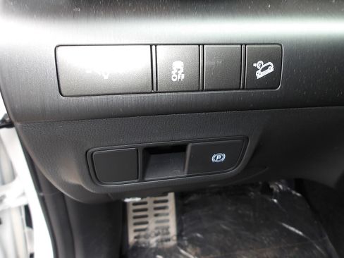 Certified 2025 Hyundai Kona N Line S image 17