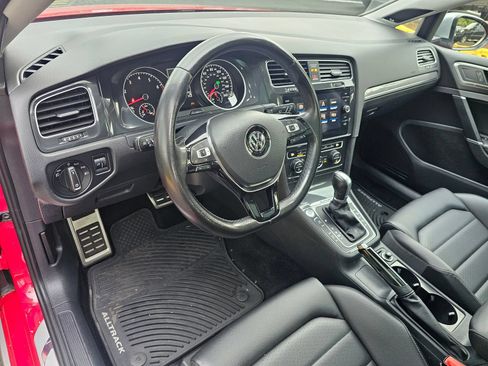 Used 2018 Volkswagen Golf Alltrack SEL AWD/4WD image 19