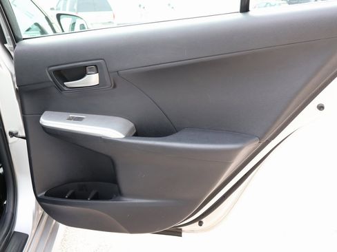 Used 2013 Toyota Camry SE image 11