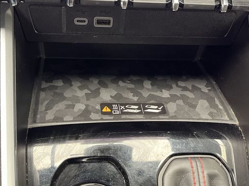 Certified 2024 Chevrolet Colorado Z71 w/ Z71 Convenience Package 2 image 27