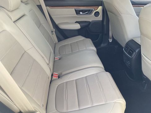 Used 2020 Honda CR-V Touring image 11