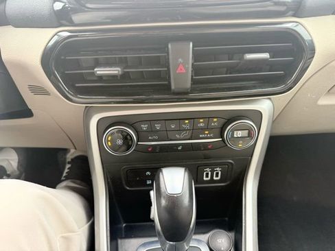 Used 2019 Ford EcoSport Titanium image 17