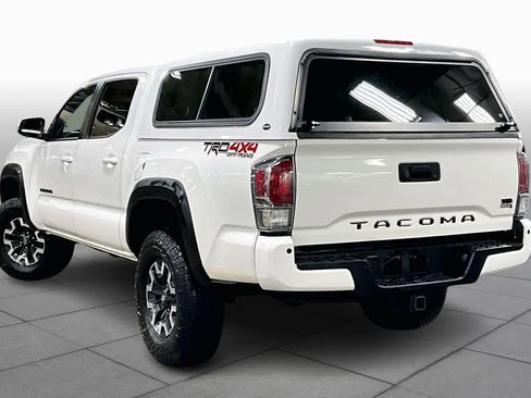 Used 2023 Toyota Tacoma TRD Off-Road image 11