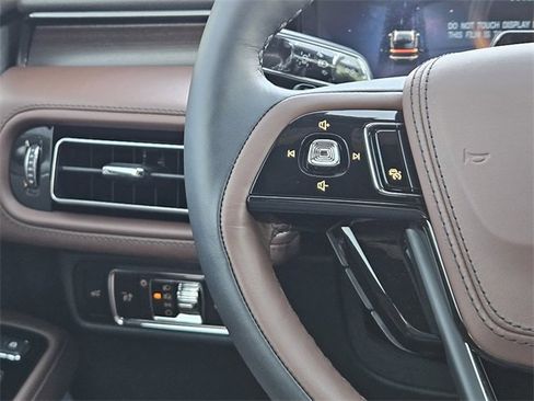 New 2026 Lincoln Aviator Reserve w/ Luxury Package image 26