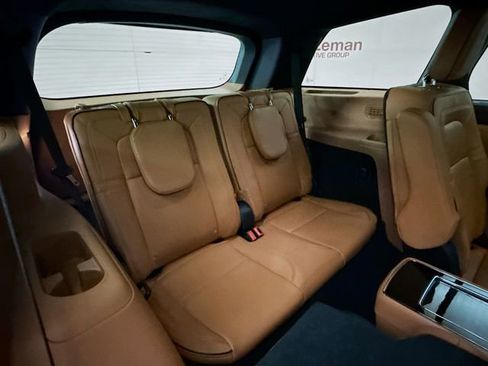 Used 2023 Lincoln Aviator Black Label w/ Dynamic Handling Package image 29