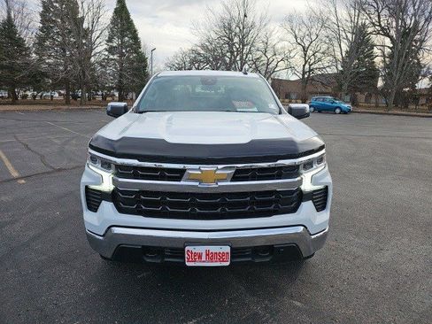 Used 2023 Chevrolet Silverado 1500 LT image 9