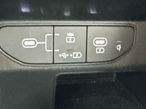 Used 2024 Kia Sorento SX image 34