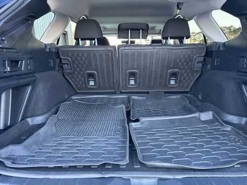 Used 2022 Subaru Outback Premium image 24