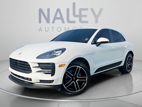 Used 2021 Porsche Macan AWD/4WD image 1