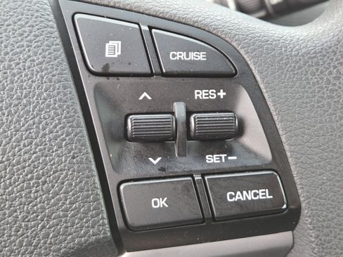 Used 2017 Hyundai Tucson SE image 4