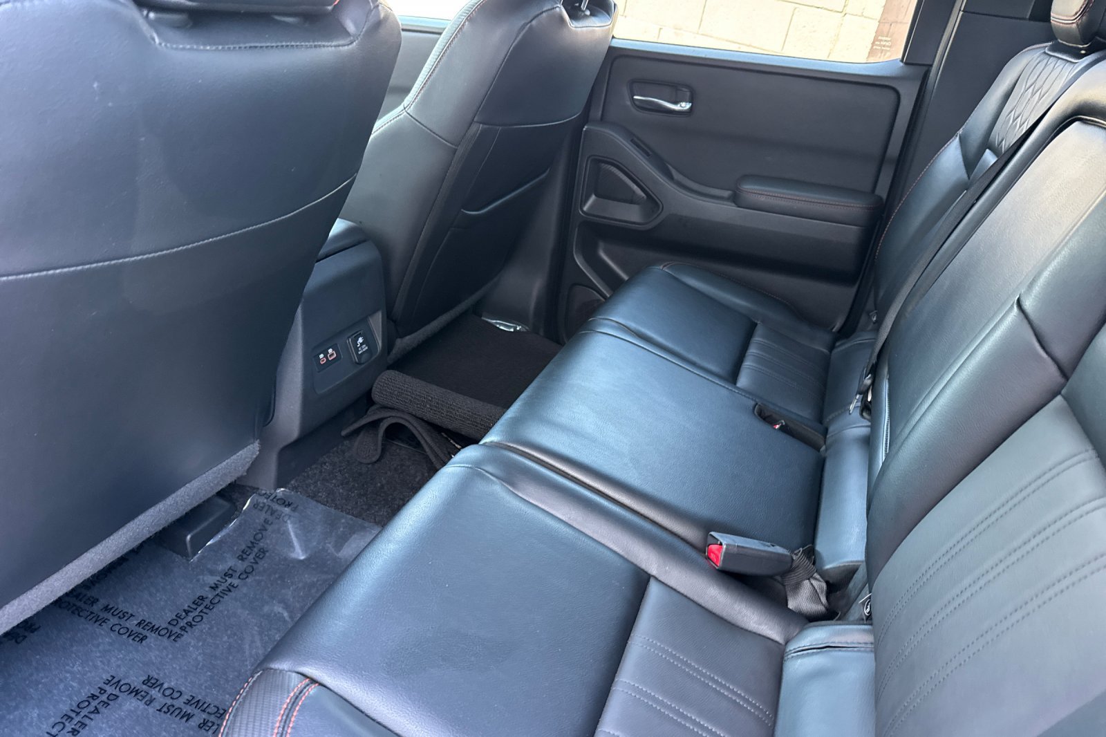 Used 2023 Nissan Frontier Pro-X w/ Pro-X Premium Package RWD image 15