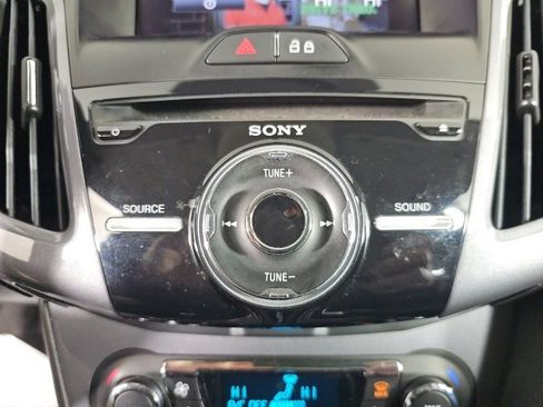 Used 2014 Ford Focus Titanium image 21