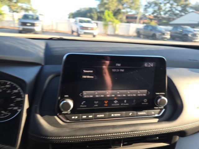 Used 2026 Nissan Rogue SV FWD image 13
