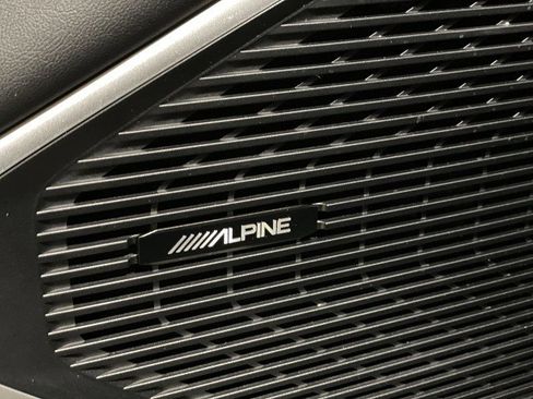 Used 2022 Jeep Wagoneer Series II image 13