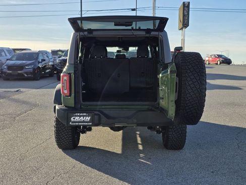 Used 2024 Ford Bronco Wildtrak image 7