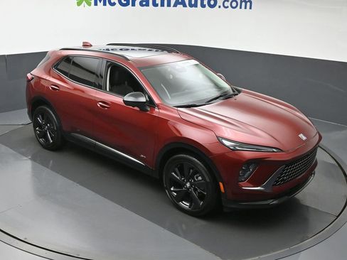 Used 2024 Buick Envision Sport Touring image 3