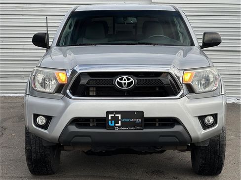 Used 2012 Toyota Tacoma 4x4 Double Cab image 7