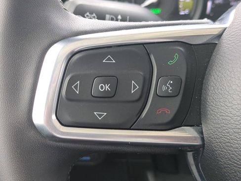 Used 2025 Jeep Wrangler Unlimited Sahara AWD/4WD image 26