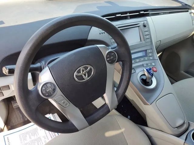 Used 2013 Toyota Prius Two FWD image 19