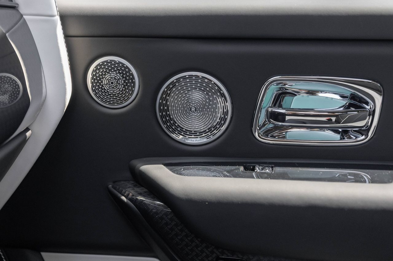 New 2027 Rolls-Royce Cullinan Black Badge AWD/4WD image 35