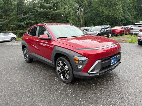 Certified 2024 Hyundai Kona SEL AWD/4WD image 2
