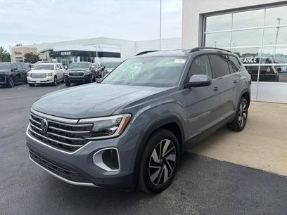 Used 2025 Volkswagen Atlas SE