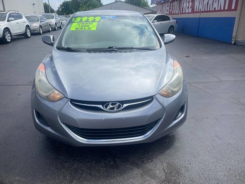 Used 2011 Hyundai Elantra GLS w/ Preferred Equipment Pkg 3 FWD image 2