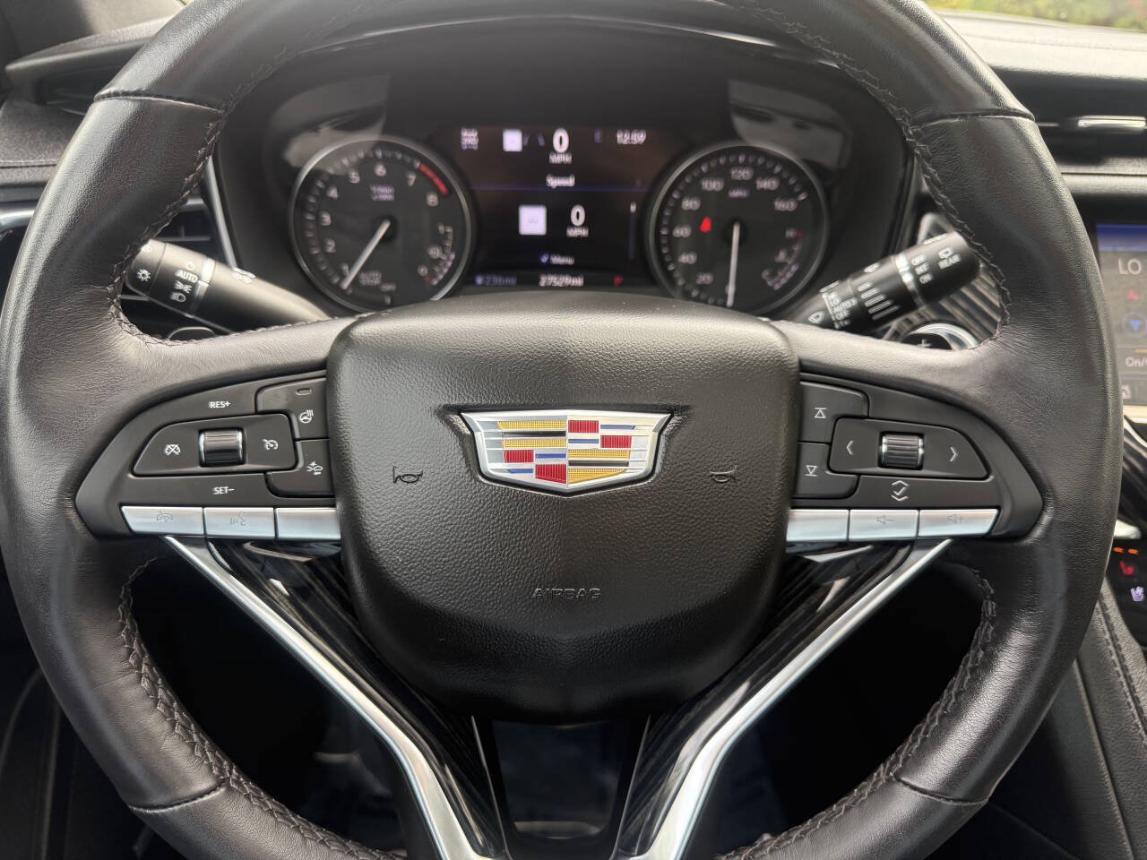 Used 2024 Cadillac XT6 Premium Luxury w/ Technology Package AWD/4WD image 12