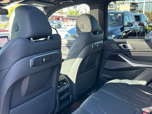 Used 2024 BMW X5 xDrive40i w/ Premium Package AWD/4WD image 31