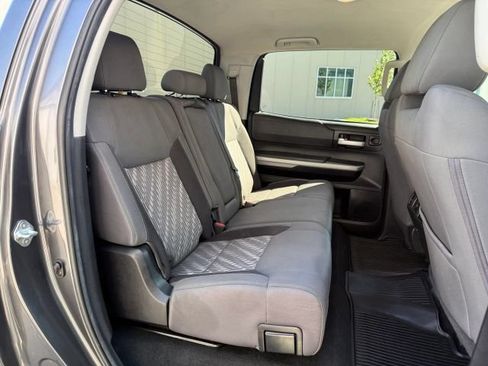 Used 2021 Toyota Tundra SR5 w/ SR5 Upgrade Package AWD/4WD image 20