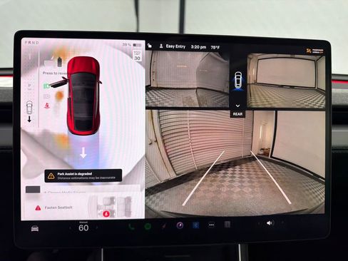 Used 2026 Tesla Model Y Long Range image 28