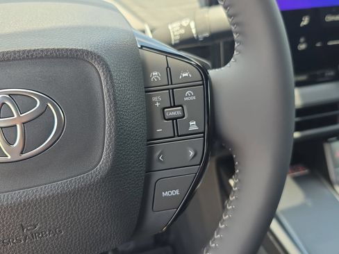 New 2026 Toyota C-HR AWD/4WD image 14