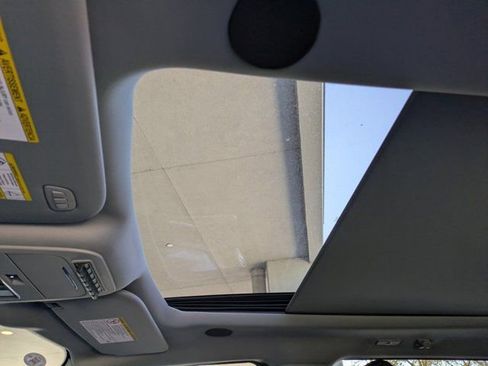 New 2026 Ford F250 Lariat w/ Black Appearance Package image 20