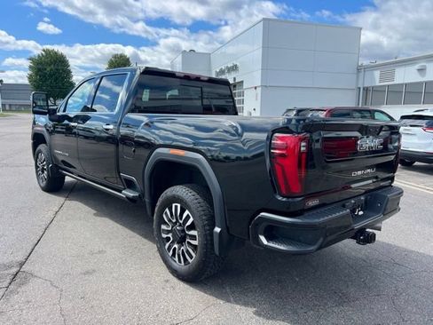 Used 2024 GMC Sierra 2500 Denali Ultimate w/ Max Trailering Package AWD/4WD image 7